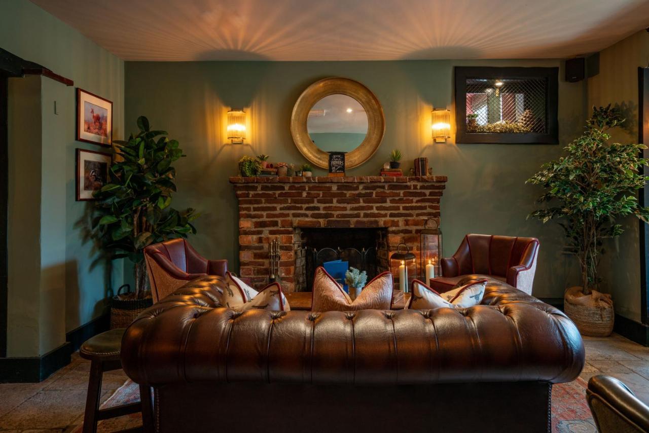 High Corner Inn Godshill  Buitenkant foto